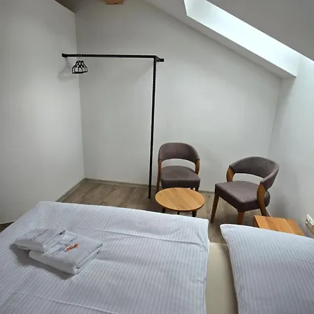 Dovalovec Гостевой дом 3*