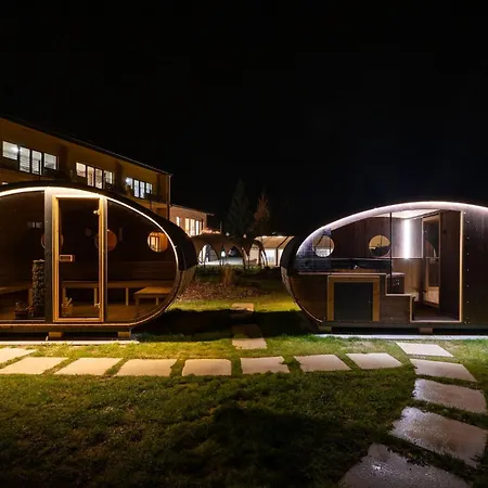 Penzión pre hostí Dovalovec Boutique Wellness And Krivan View 4*