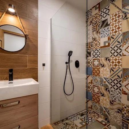 Penzión pre hostí Dovalovec Boutique Wellness And Krivan View 4*