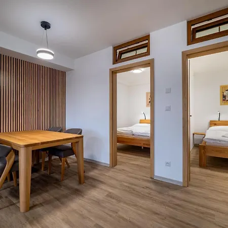 Dovalovec Boutique Wellness And Krivan View Penzión pre hostí 4*